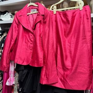 Women's Silk Pink Suit Set